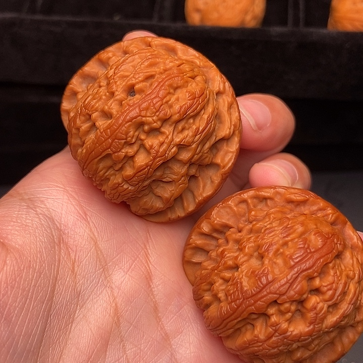 文玩核桃把件秦岭核桃文玩核桃