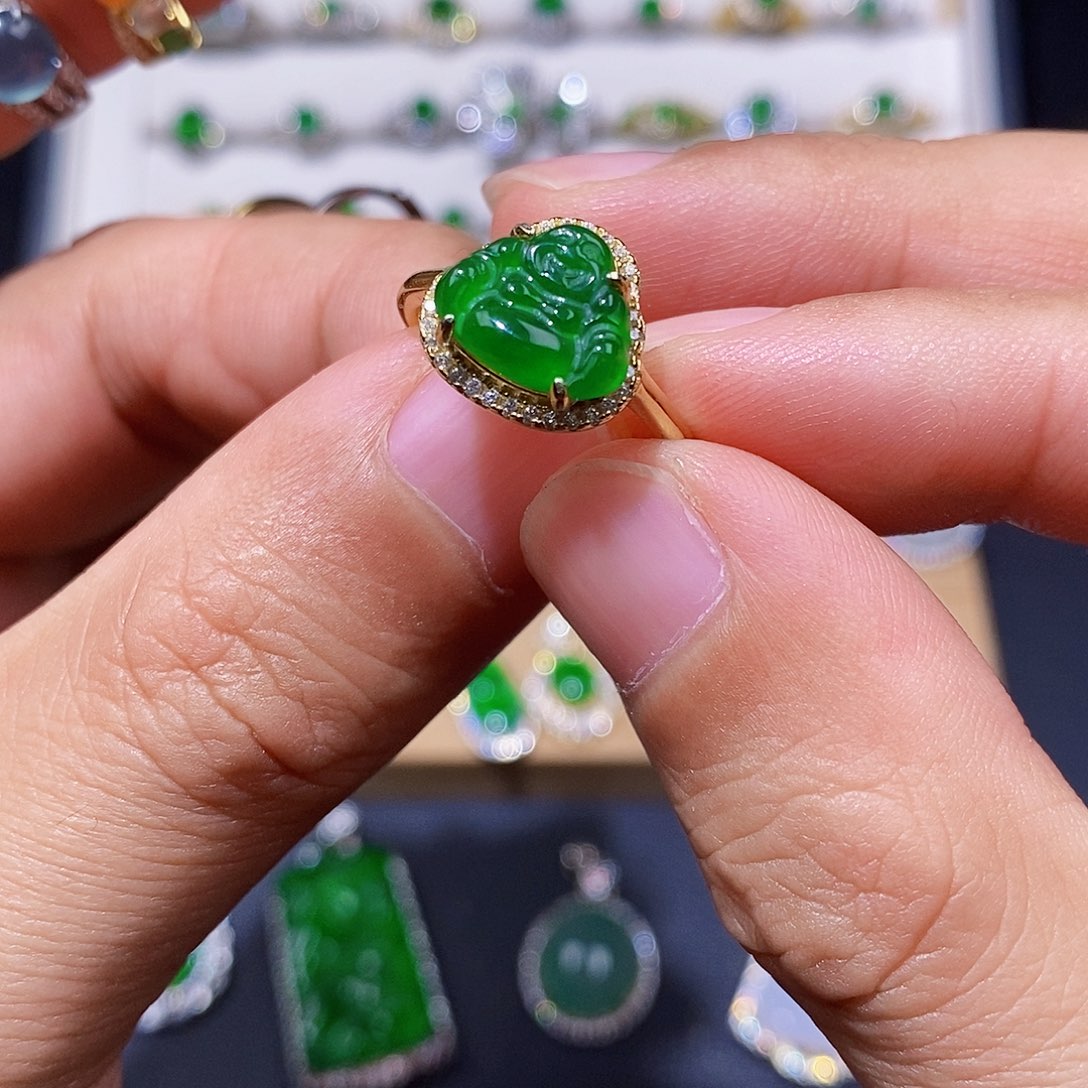 银S925镶嵌戒指翡翠b***a戒指