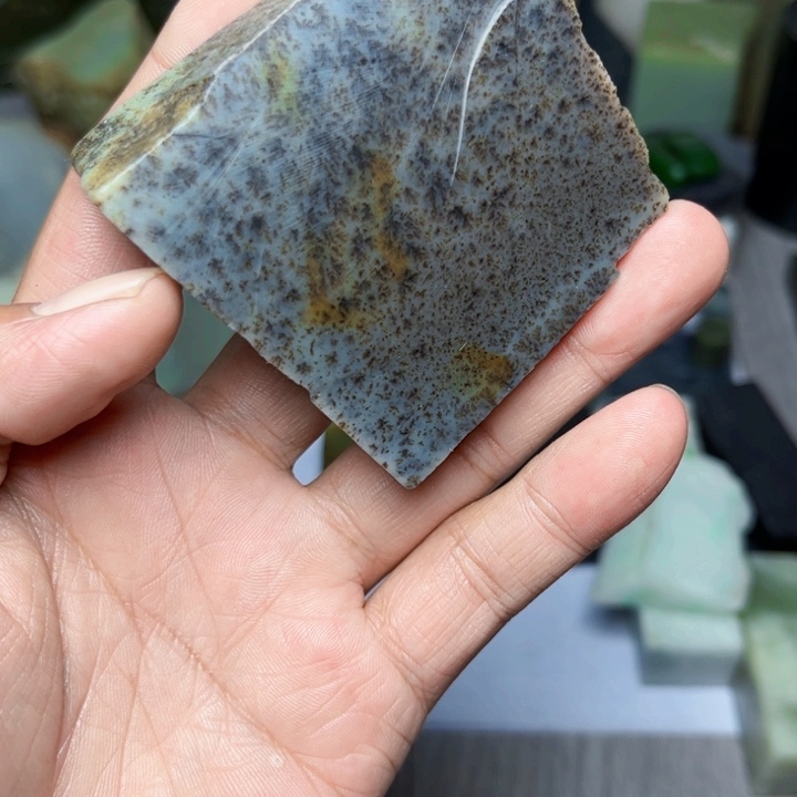 未镶嵌和田玉（糖玉）珠宝半成品