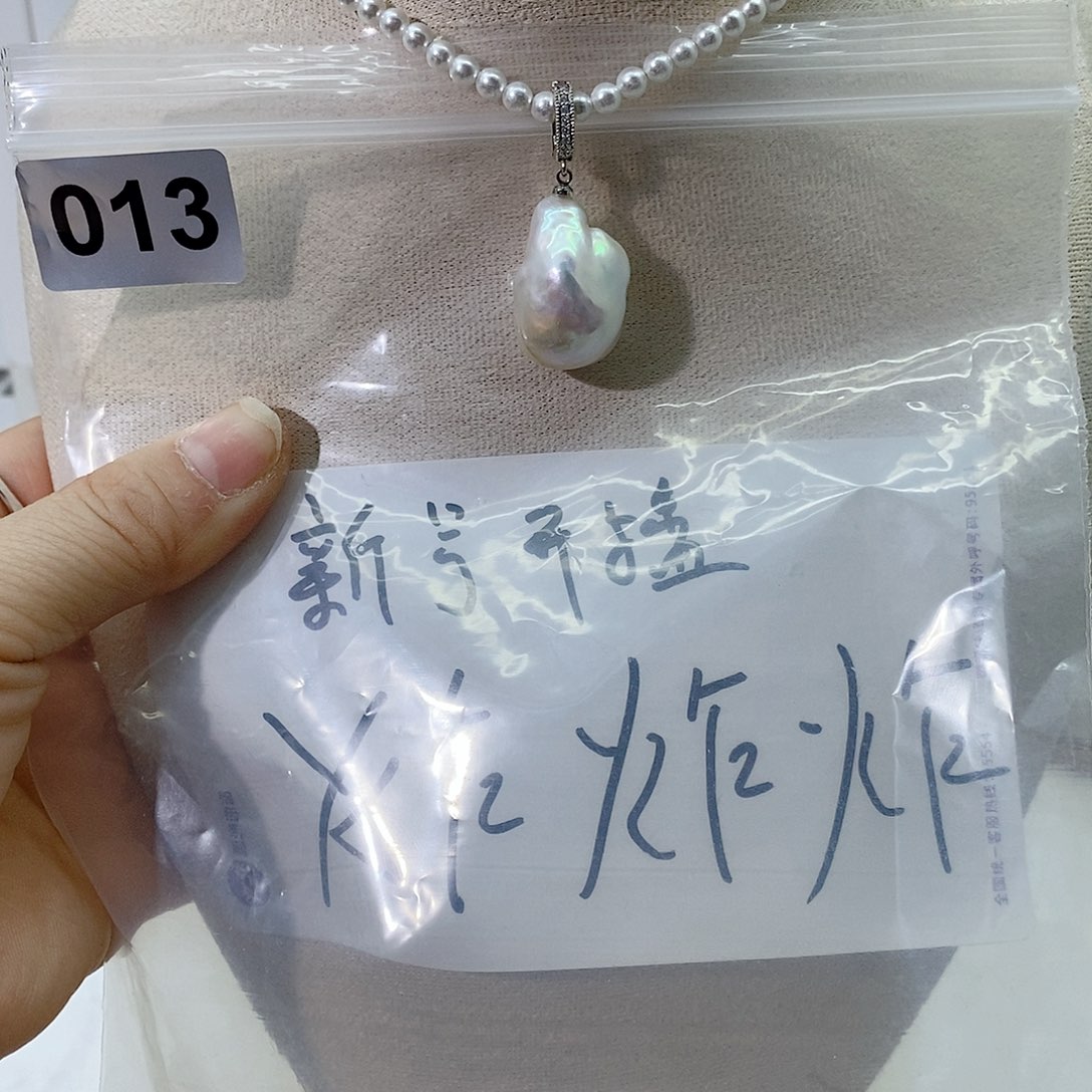 淡水珍珠颈饰合金