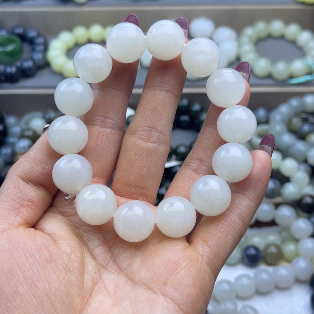 和田玉手链未镶嵌