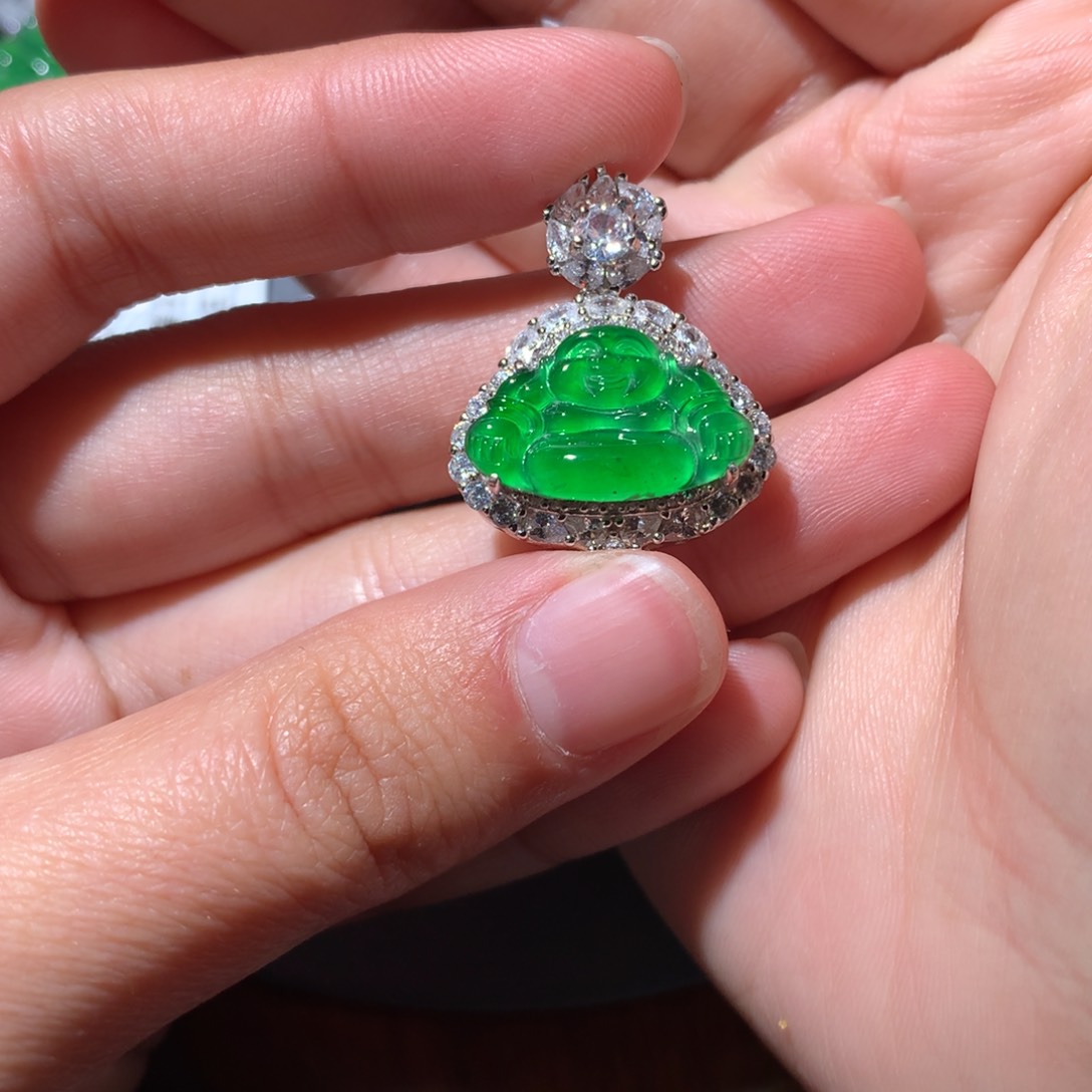 翡翠颈饰银S925镶嵌东****馆天然翡翠