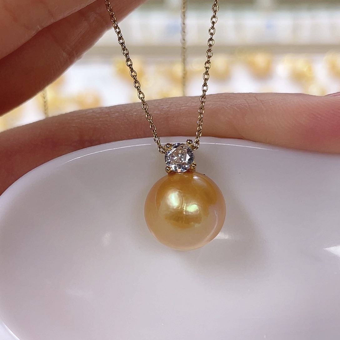 淡水珍珠未镶嵌吊坠(赠链)