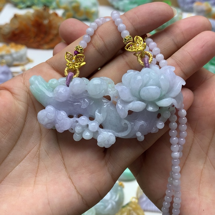 颈饰未镶嵌翡翠翡翠