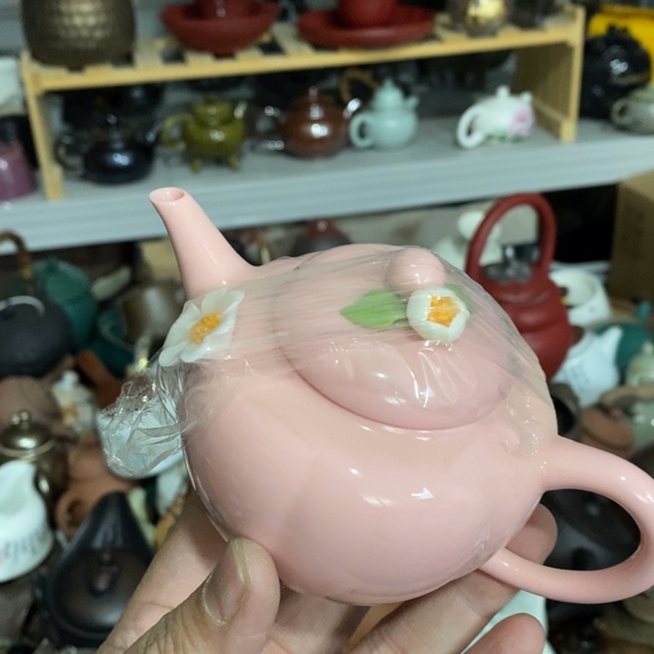 陶瓷艺术品及陶瓷制品