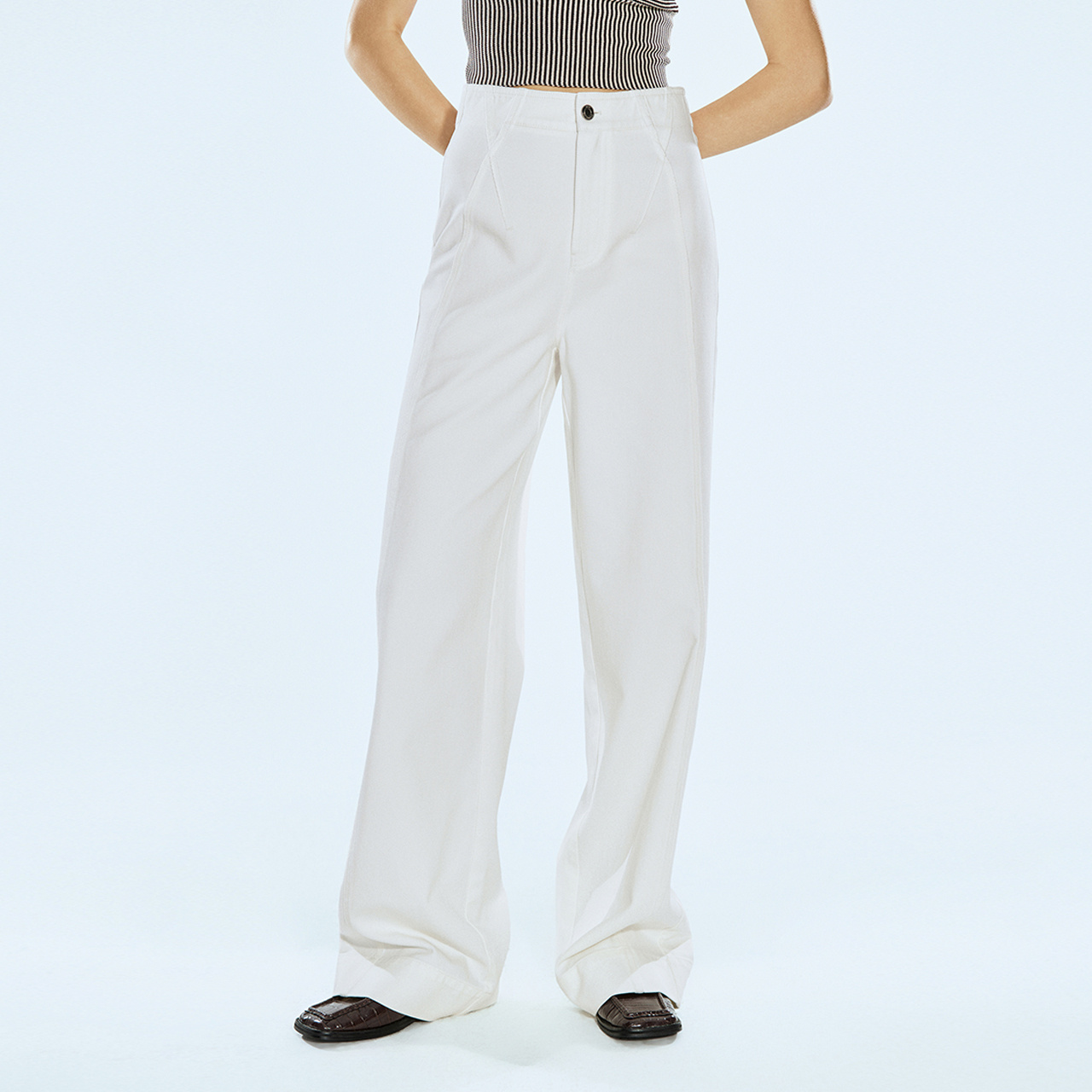 COVERINS2024夏装结构高腰显瘦时尚纯棉白色阔腿牛仔裤CC34220200
