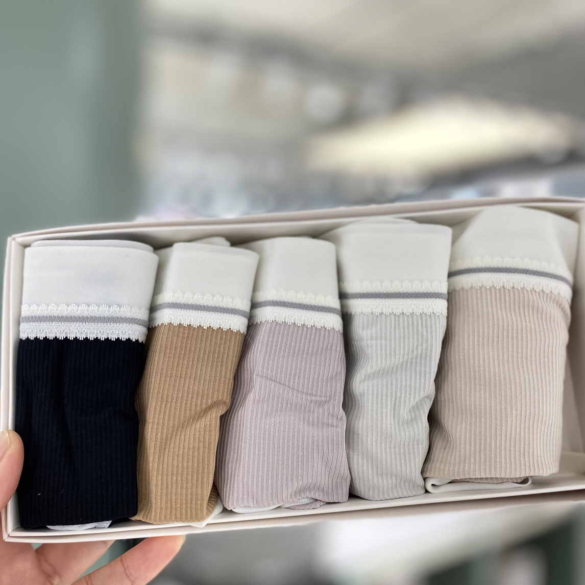 5条装美人如画中腰莫代尔女士三角内裤舒适透气适合80斤到125斤