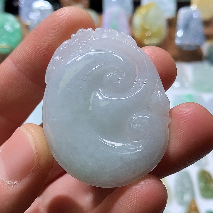 翡翠颈饰未镶嵌挂件