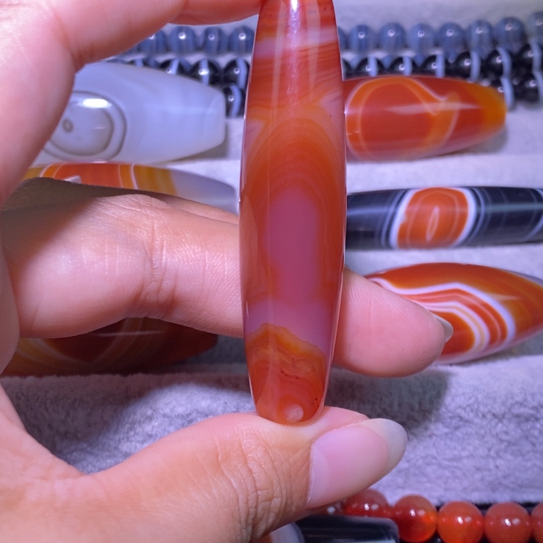 玛瑙/玉髓颈饰未镶嵌