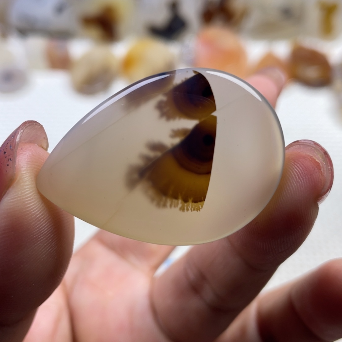 玛瑙/玉髓未镶嵌颈饰