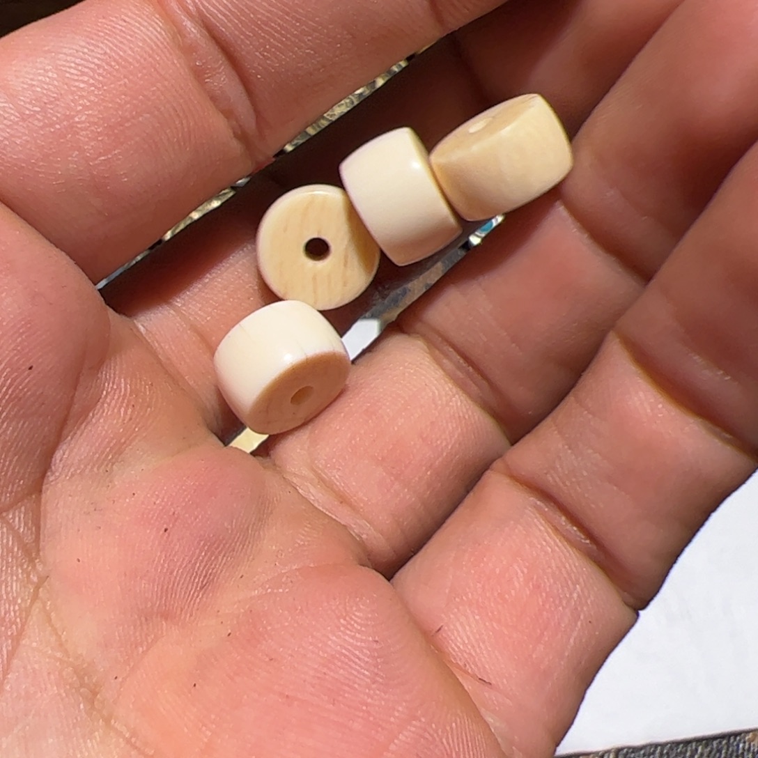 林***言颈饰玻璃你在一起