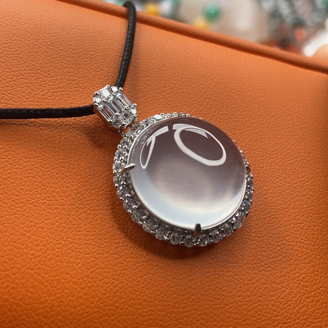 石英质玉颈饰银S925镶嵌逸*一