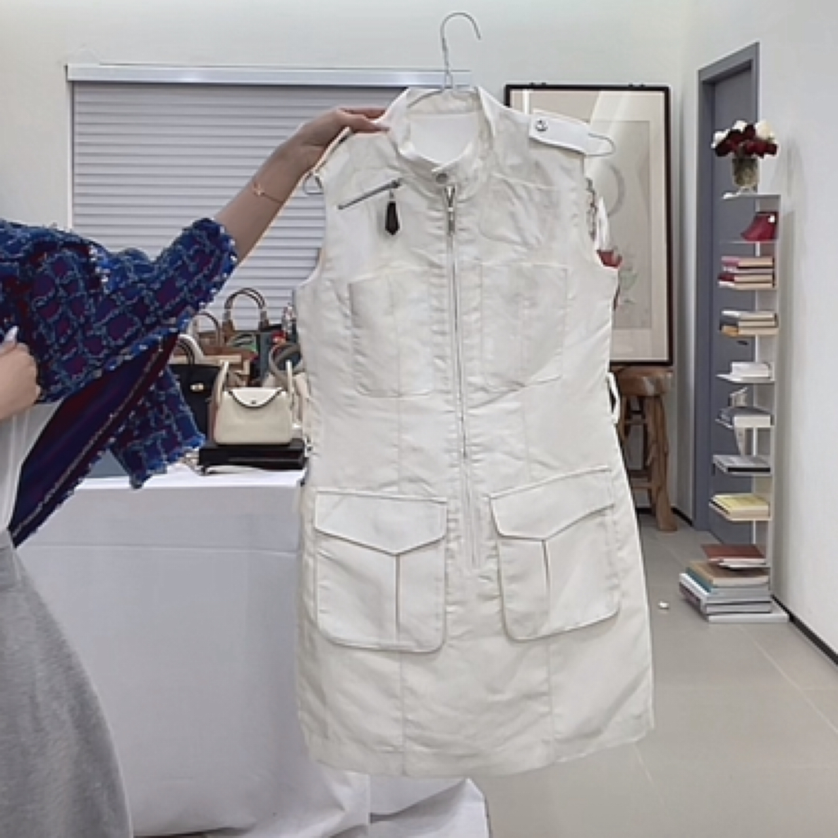 YEVACHAO经典福利款时尚无袖外套