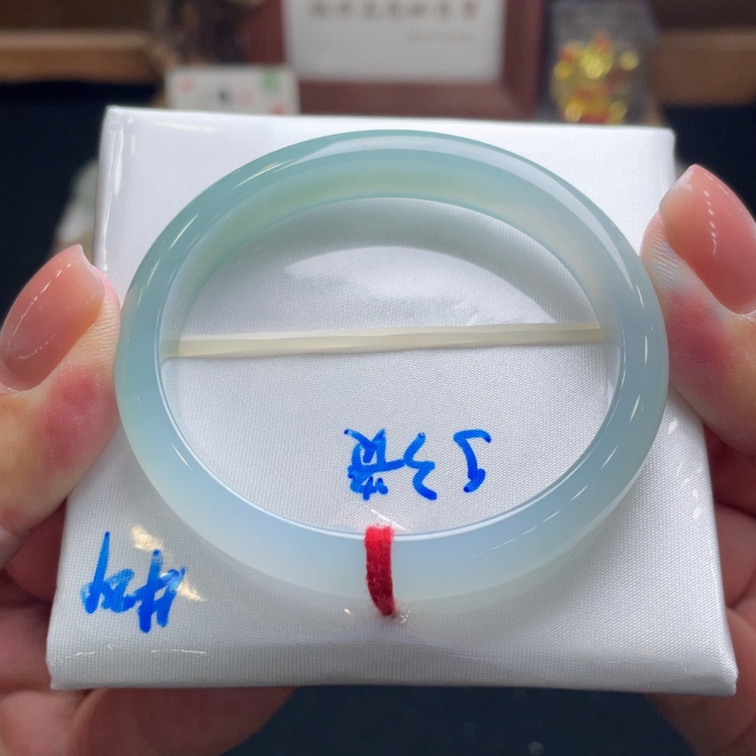 翡翠手镯未镶嵌翡翠53贵妃