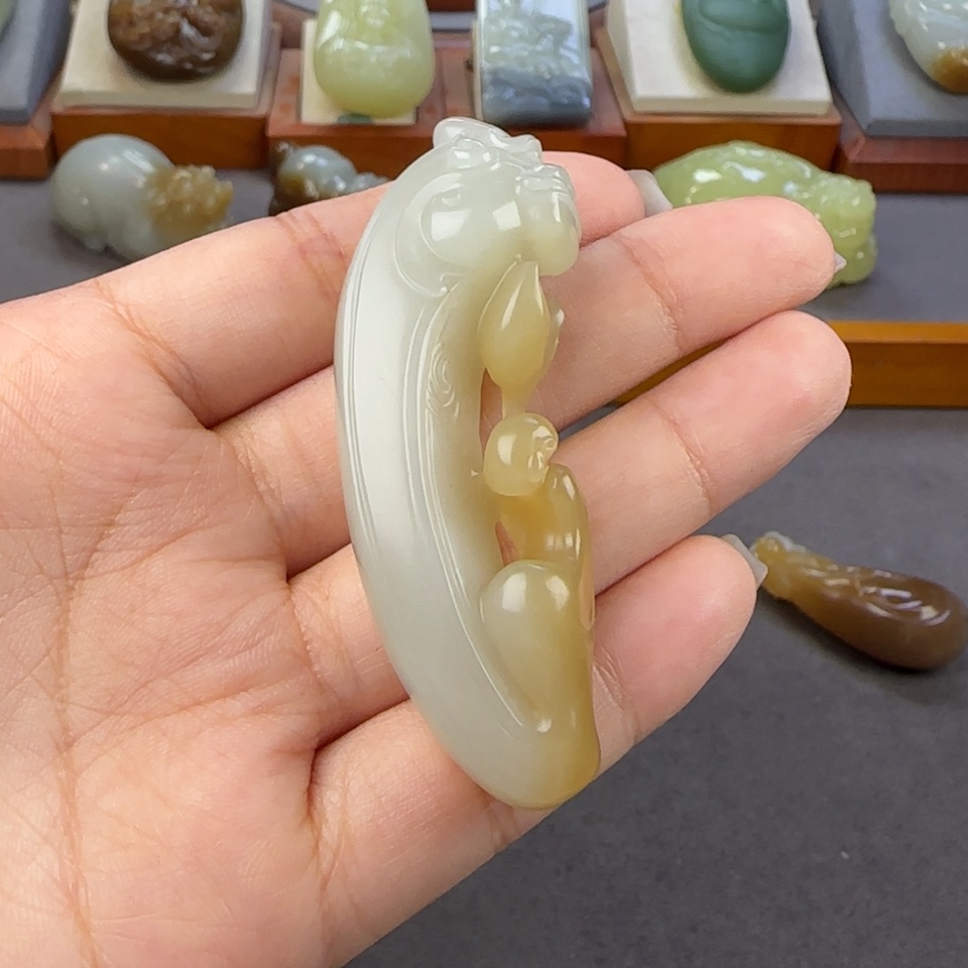 定制和田玉未镶嵌和田玉