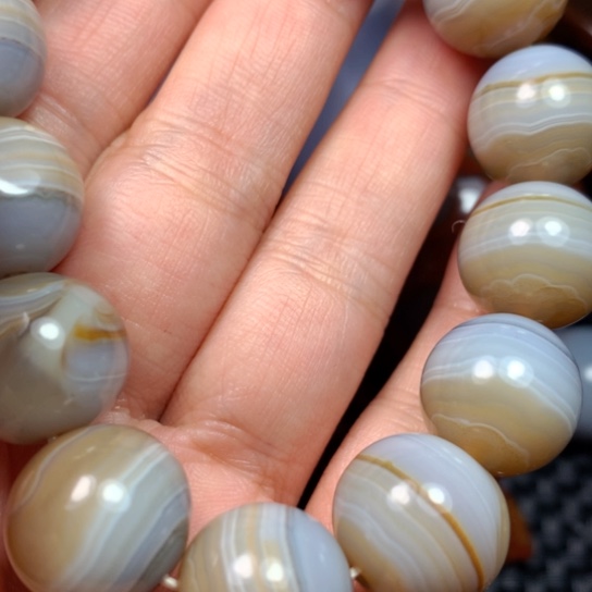 用***5玛瑙/玉髓未镶嵌颈饰