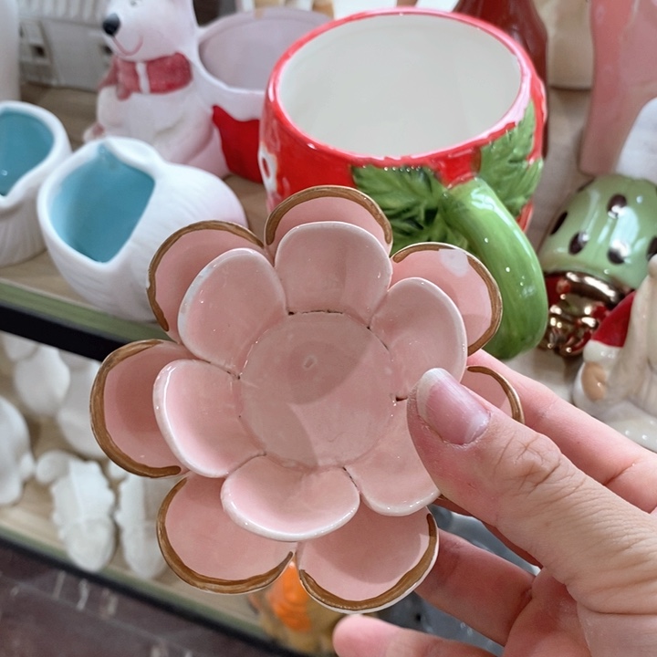 摆件陶瓷树脂材料