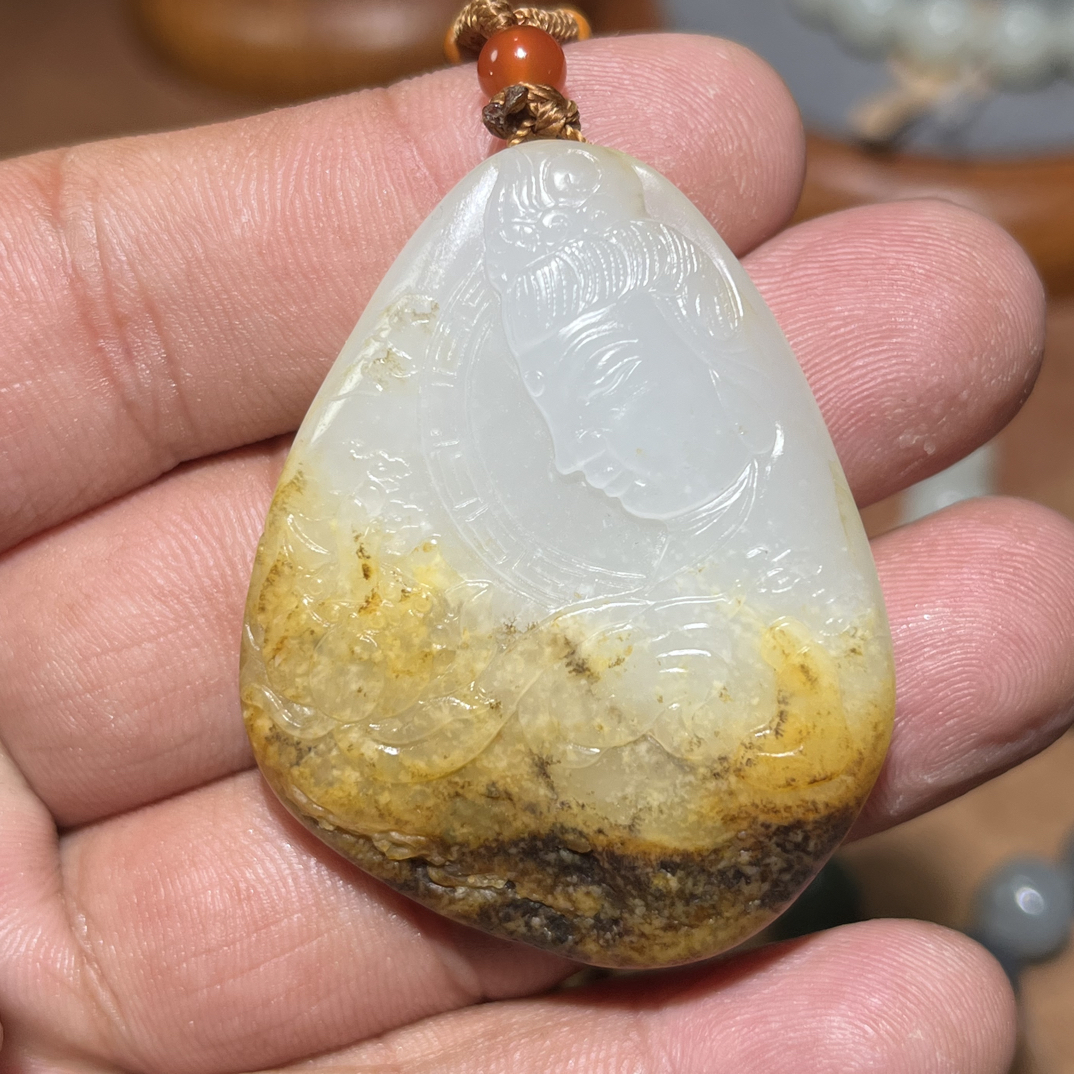 新疆和田玉观音挂件