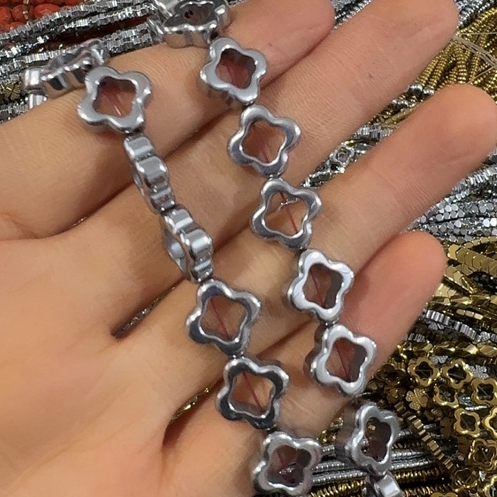 玛瑙/玉髓合金珠宝半成品一条银色镂空四叶草