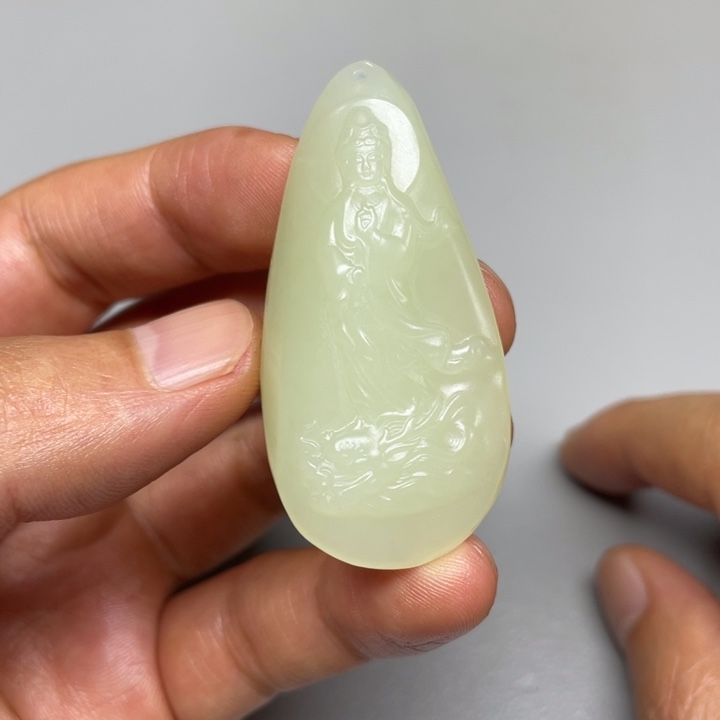 和田玉未镶嵌吊坠(不含链)楚*香