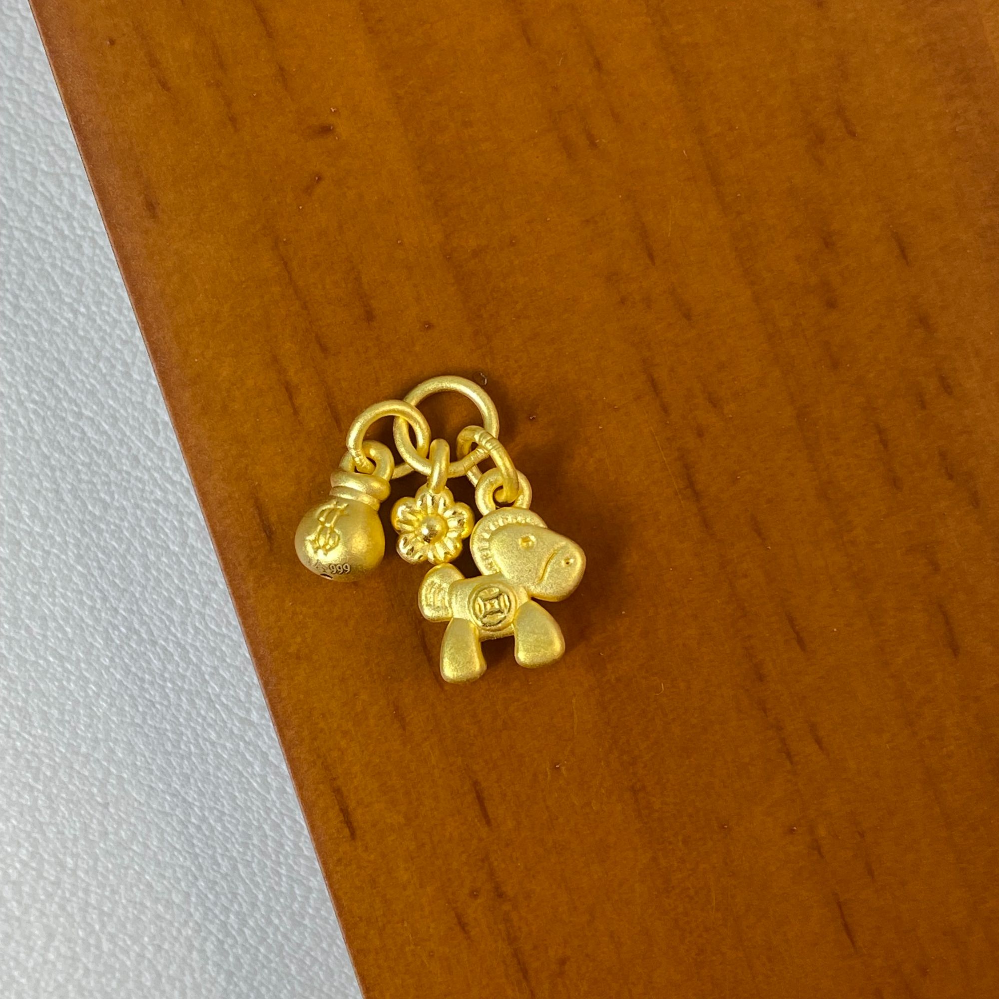 黄金足金999小克重吊坠配件生肖小马马上有钱花138