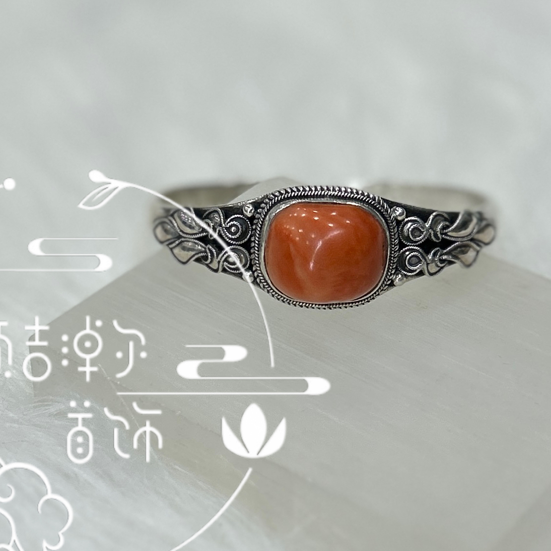 足银羽毛手镯 足银旭日手工手镯8500