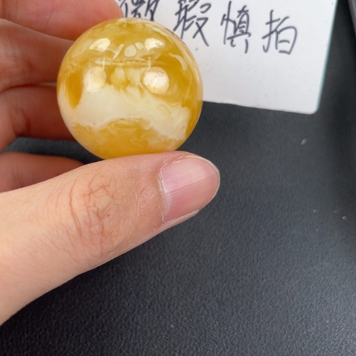 琥珀裸石未镶嵌天然39