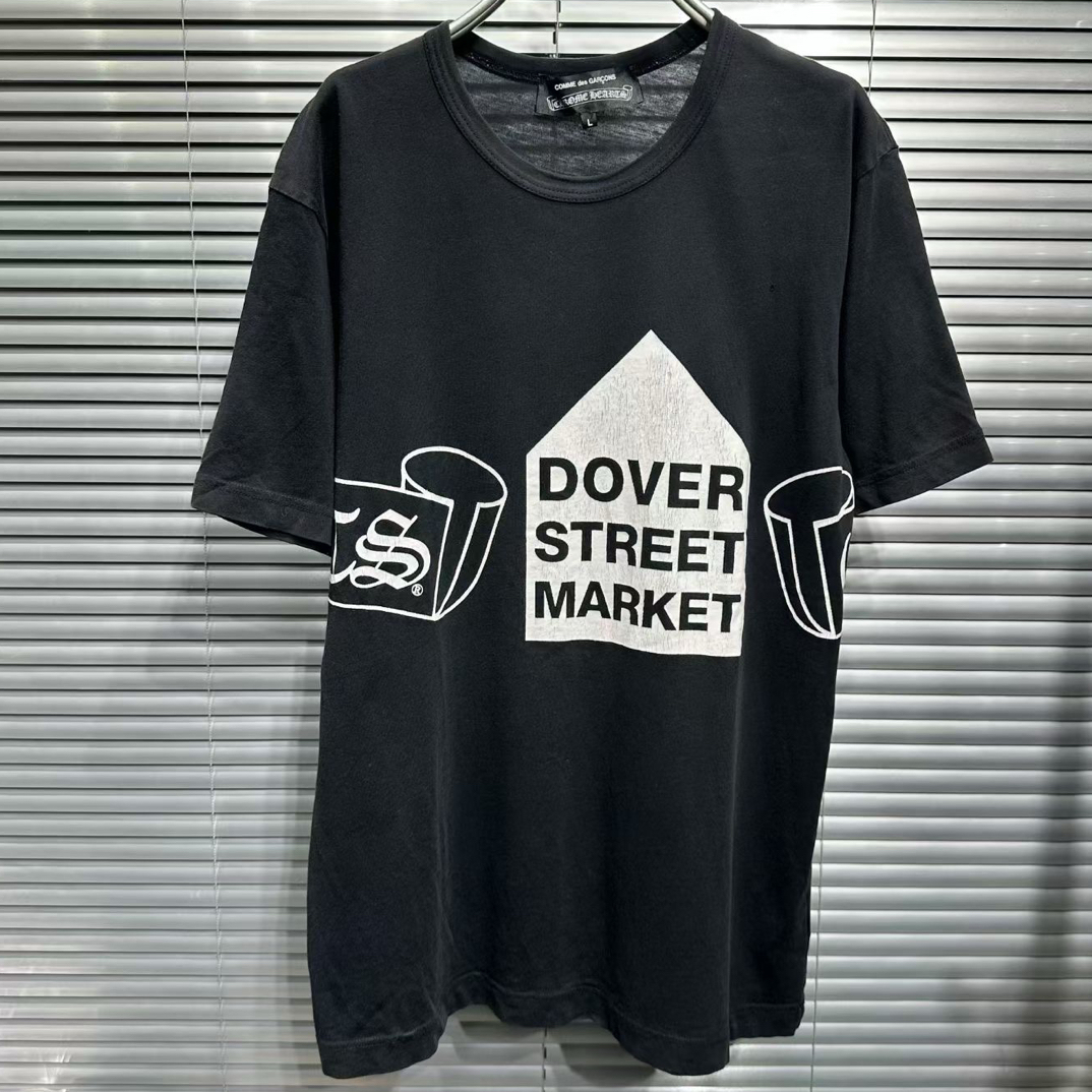 95新 Chrome Hearts/克罗心 x cdg 前后卷轴字母字母黑色短袖 L码