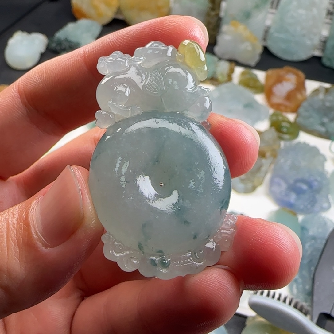 定制翡翠未镶嵌翡翠平安扣