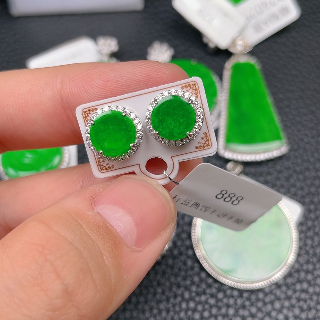 【闪购商品】翡翠吊坠(不含链)银S925镶嵌