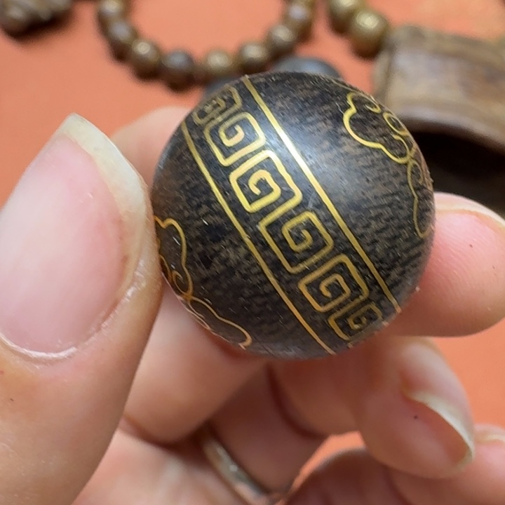 大叶紫檀（黑酸枝木类）