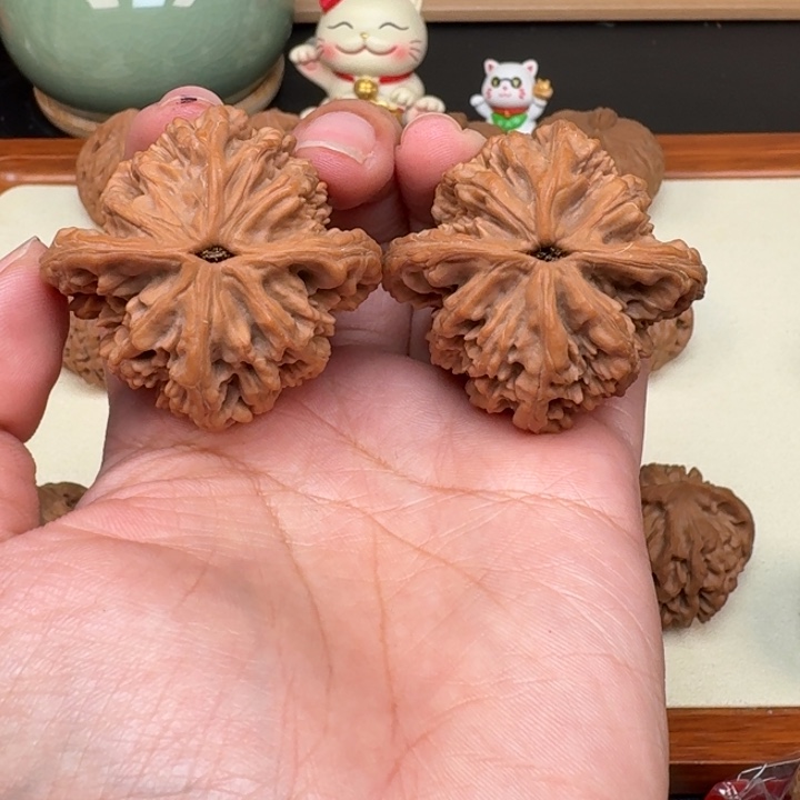 灿***灿文玩核桃把件全品虎头44