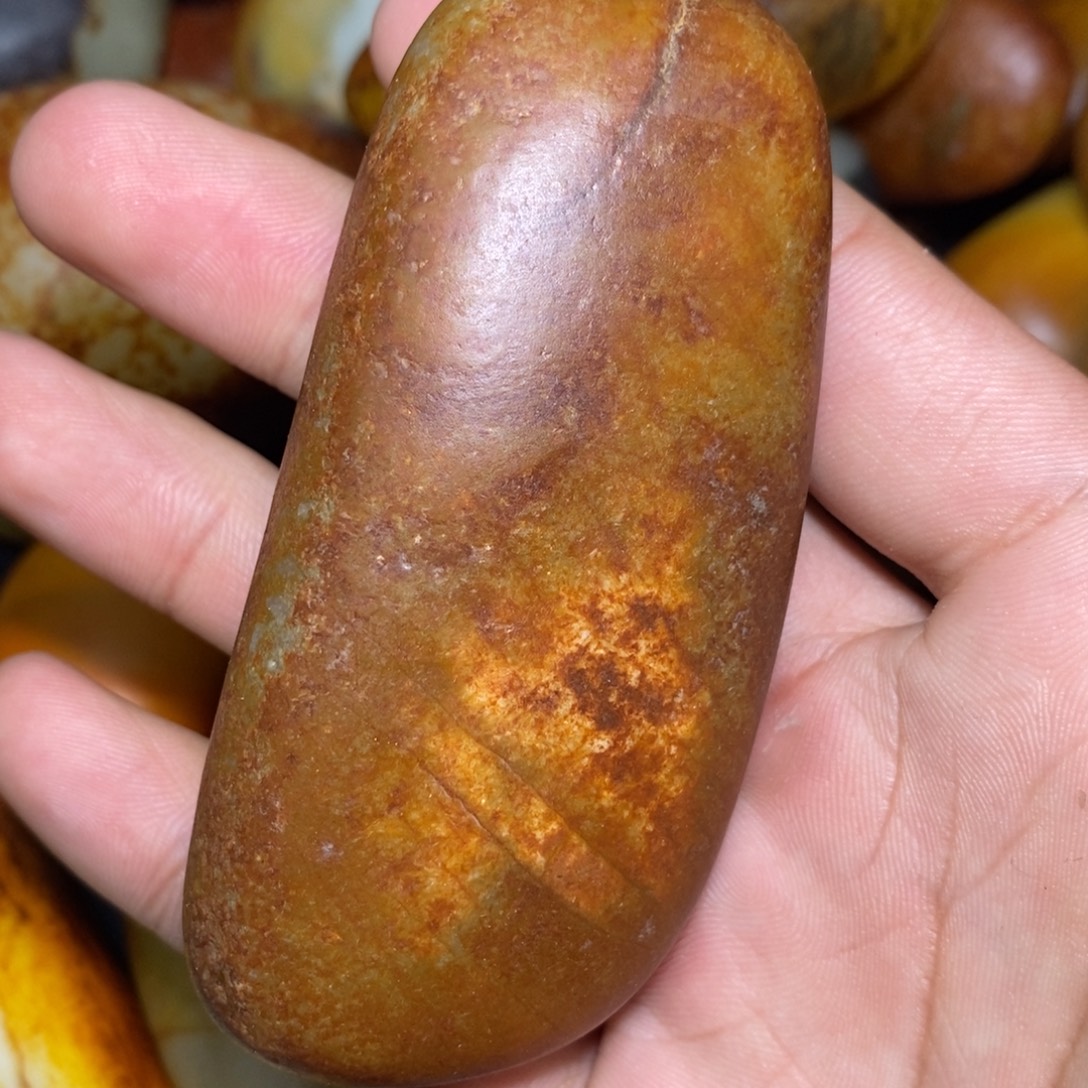 和田玉未镶嵌珠宝奇石