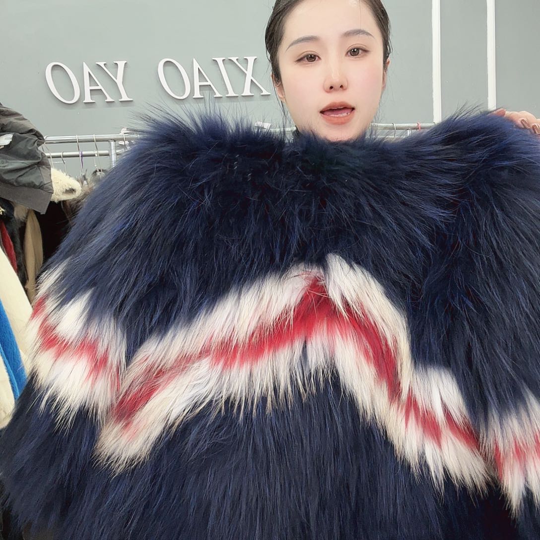 姚小妖家高端皮草