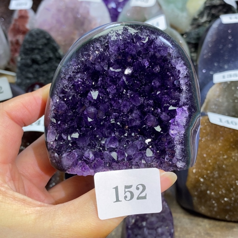 【闪购商品】未镶嵌大型摆件（非配饰）紫晶