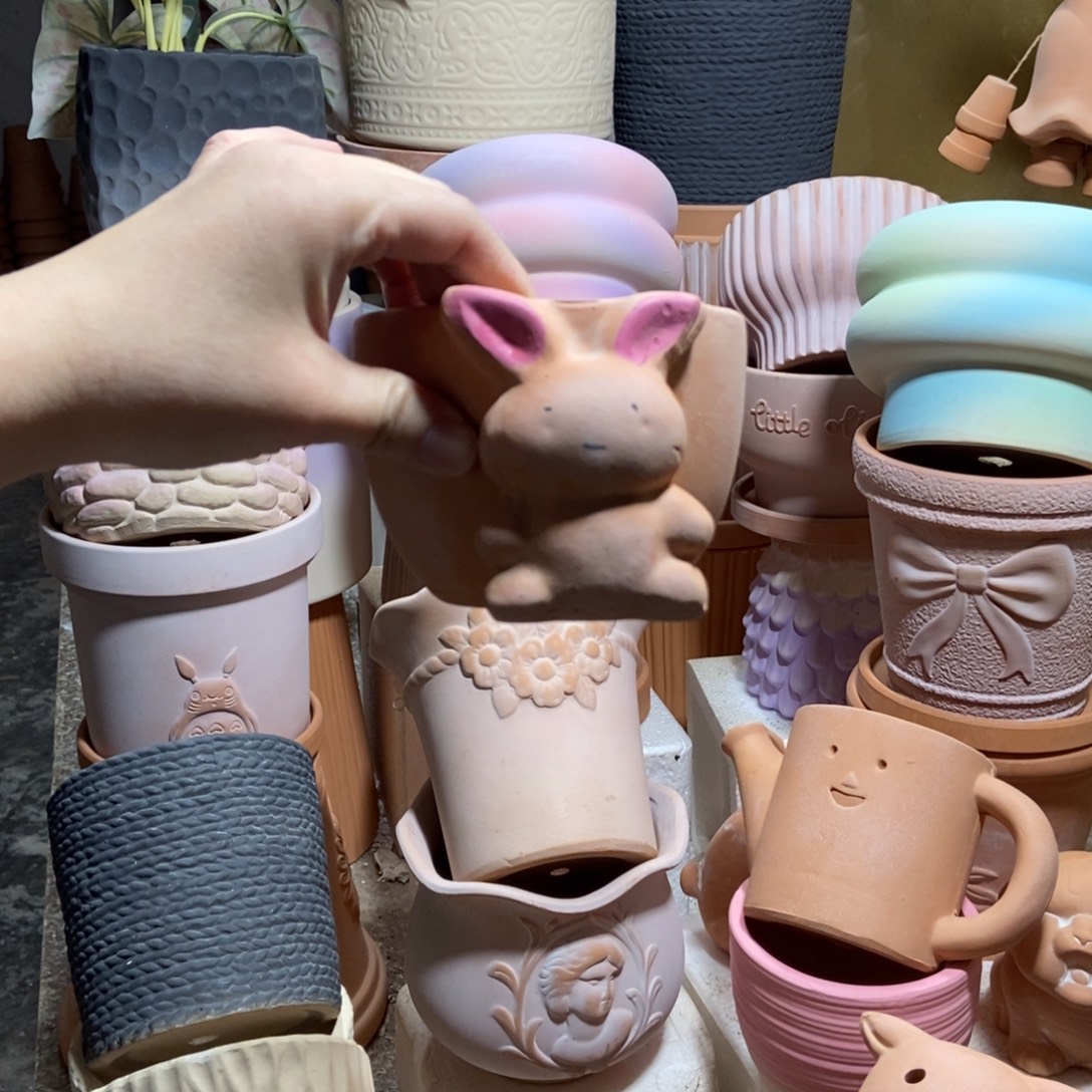 11×8 手作小兔子 粗陶