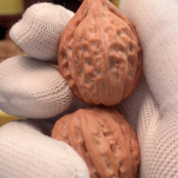 文玩核桃把件瓷瓶鸭嘴