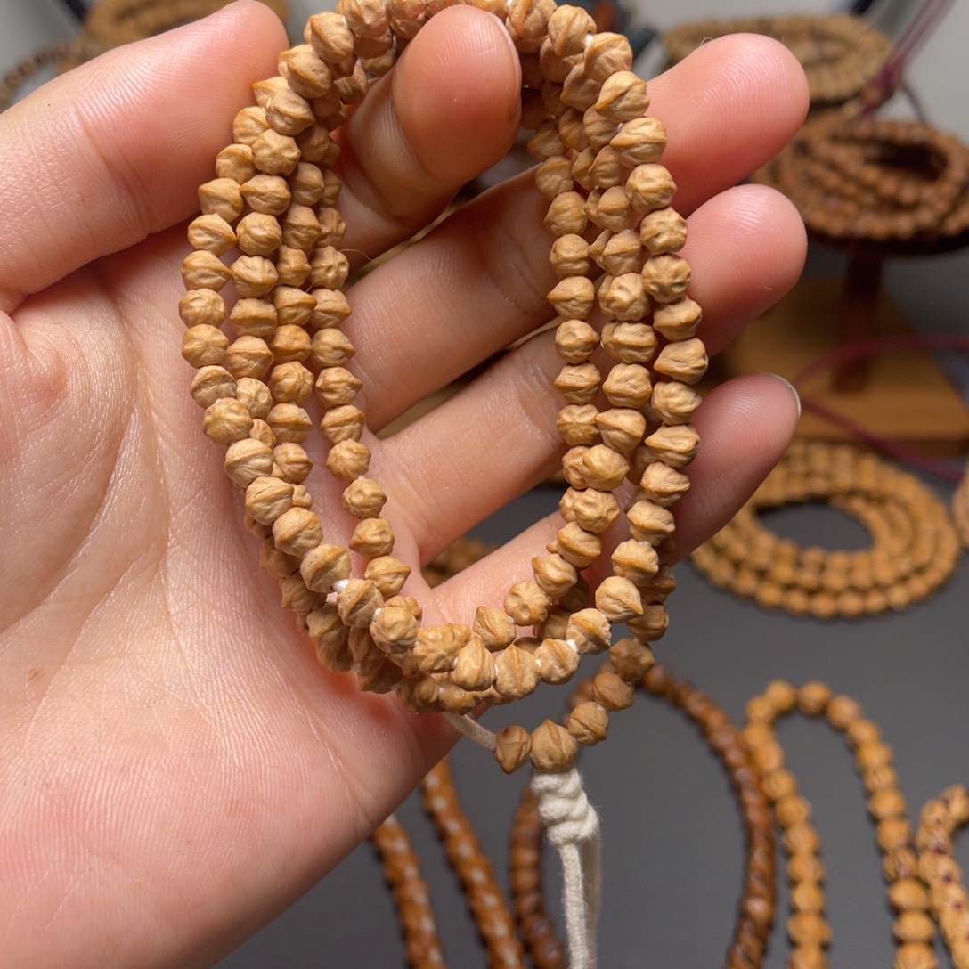 柏香籽/百香籽吊坠