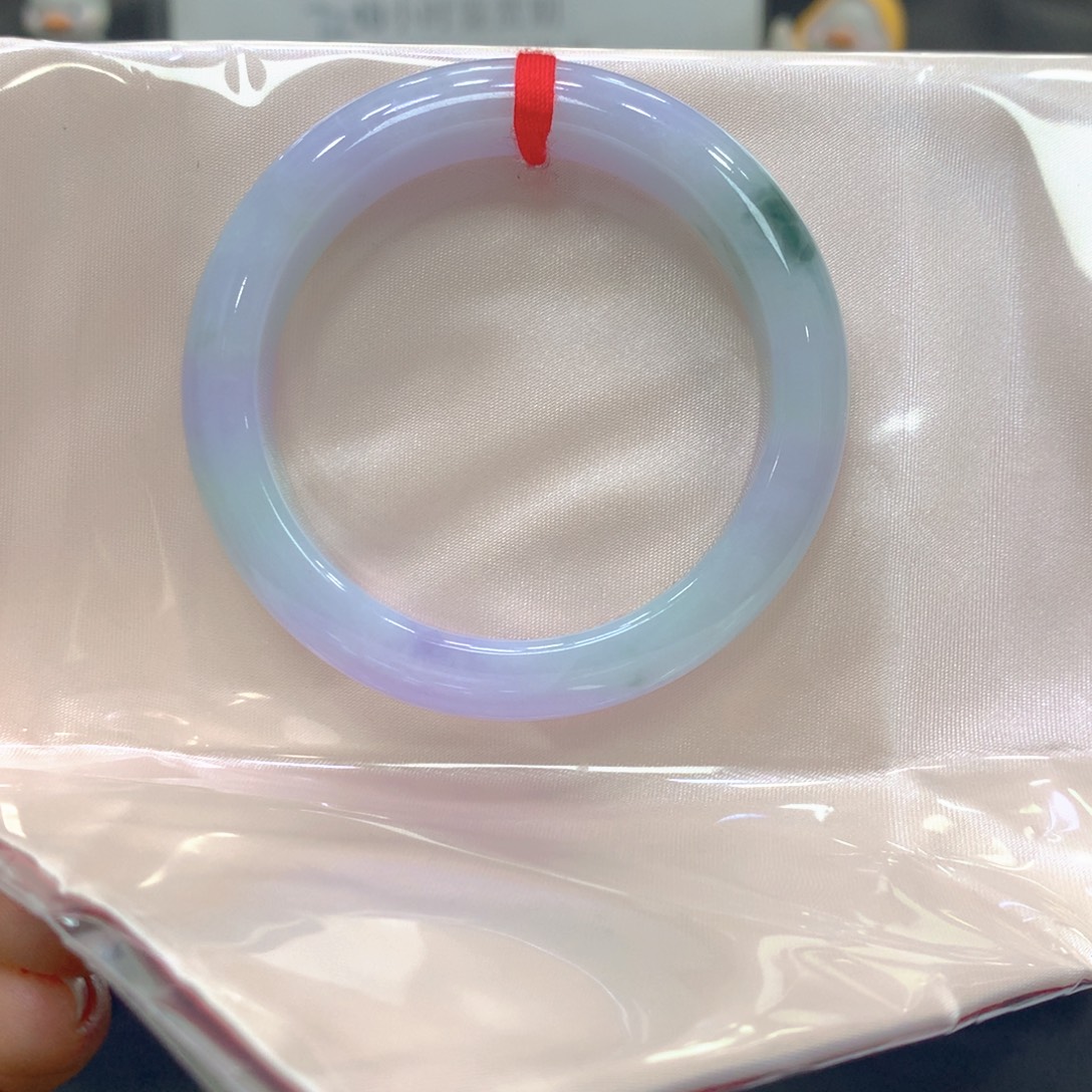 翡翠未镶嵌手镯翡翠2