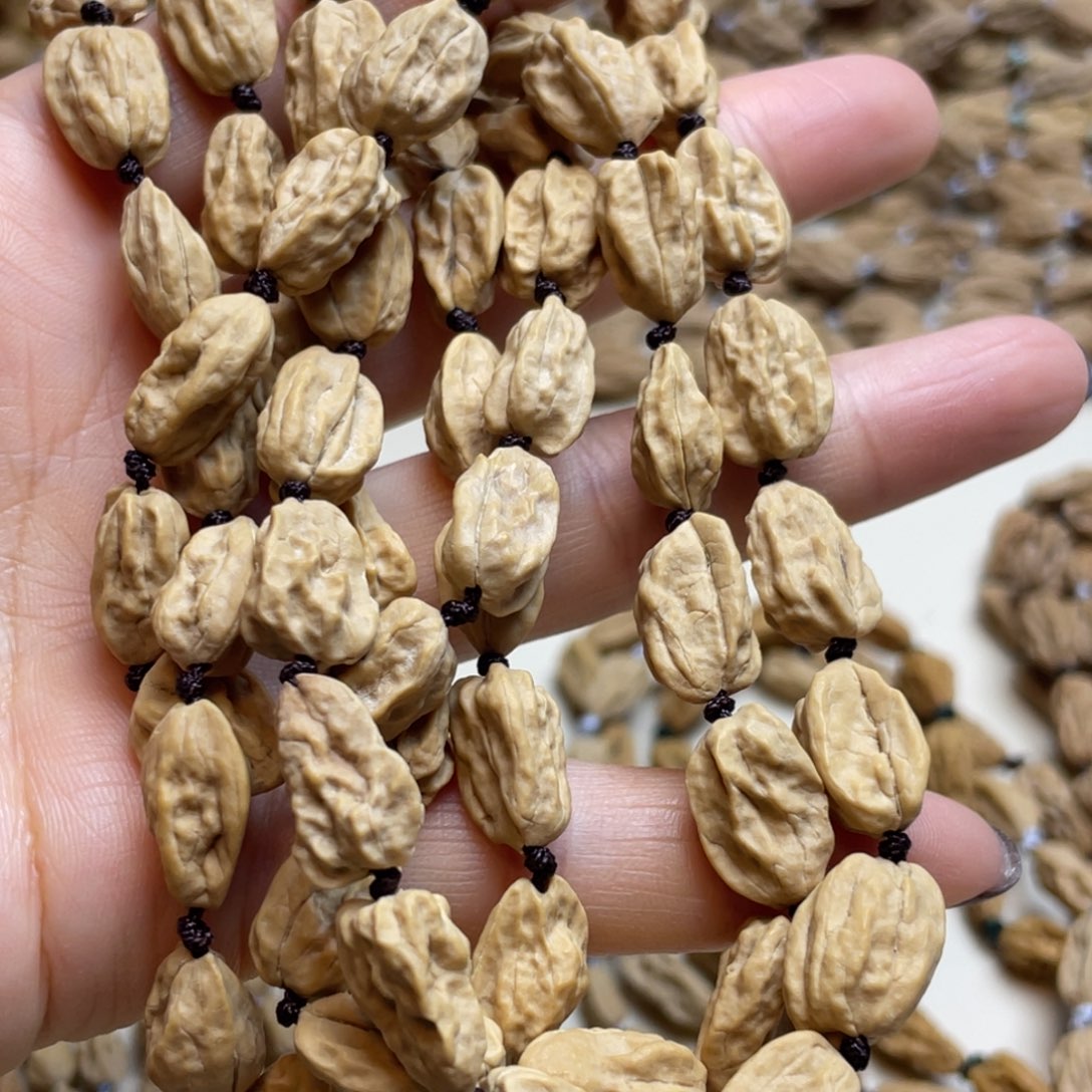 文玩核桃吊坠异形