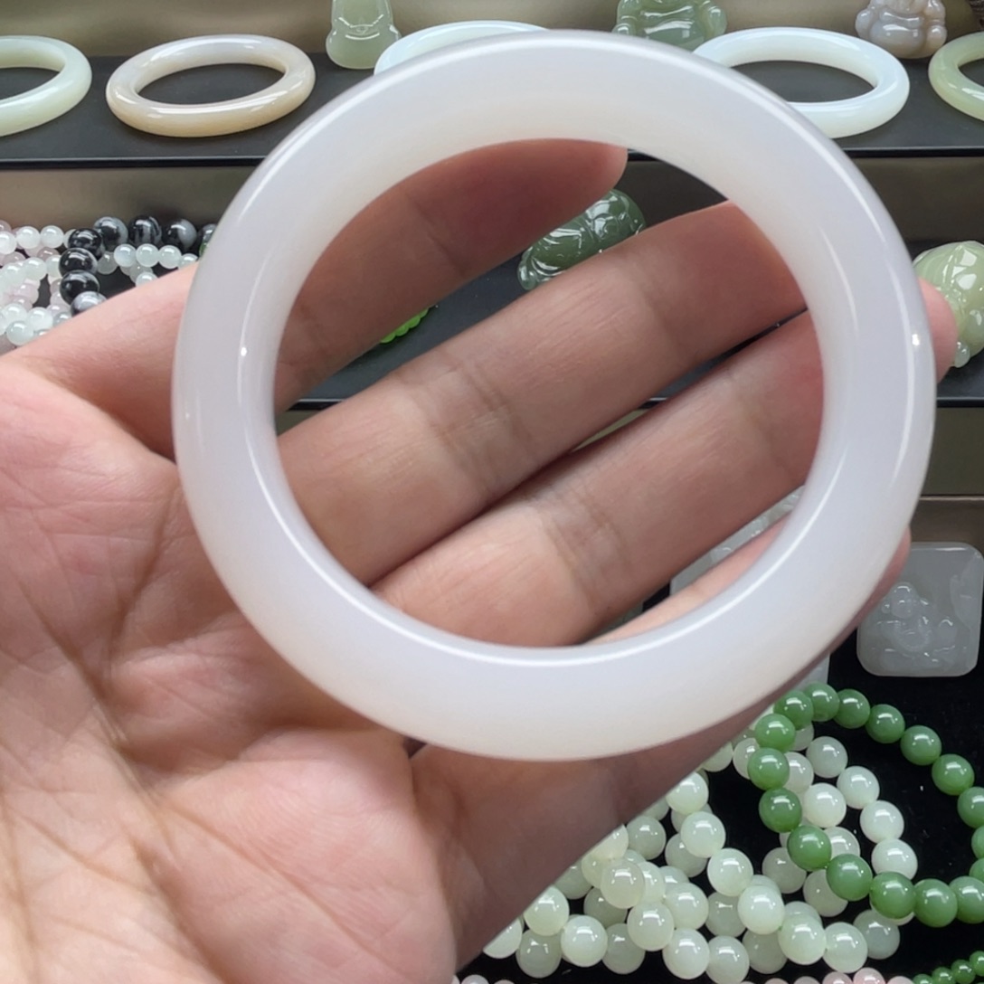 和田玉未镶嵌手镯56.3