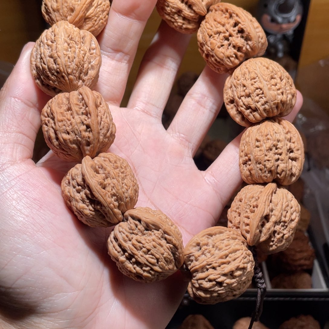 小***～31尺寸红宝石手持