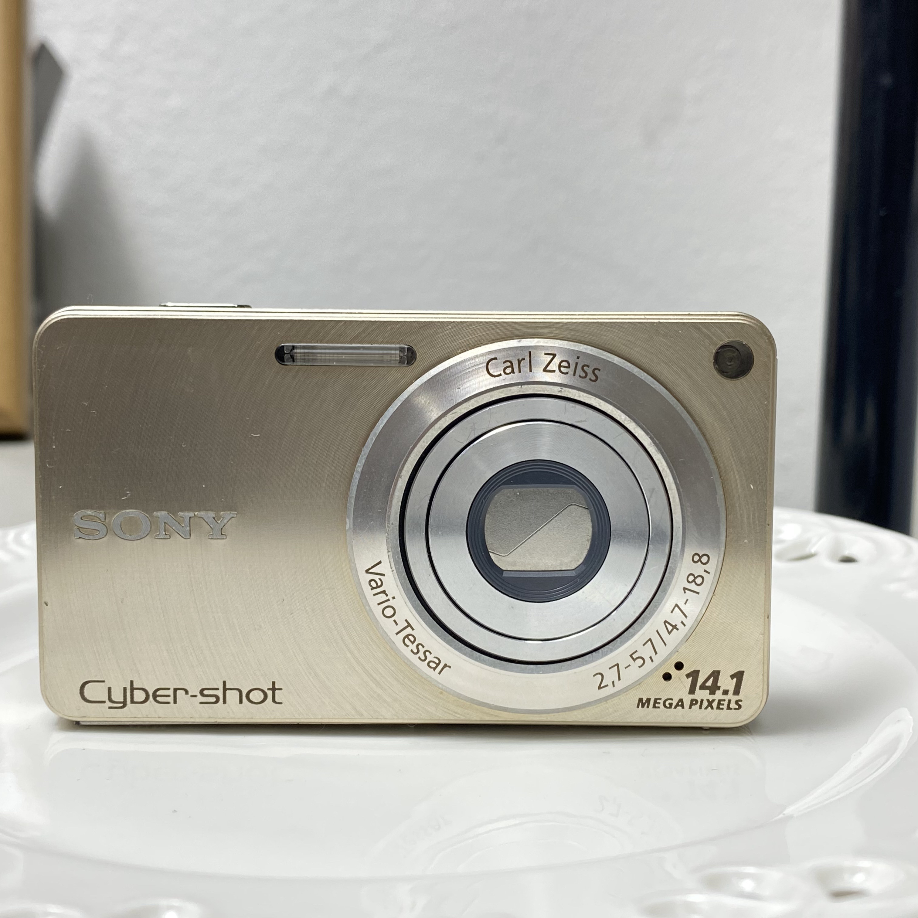 9新 Sony/索尼 索尼w350 1400万像素4倍变焦数码ccd