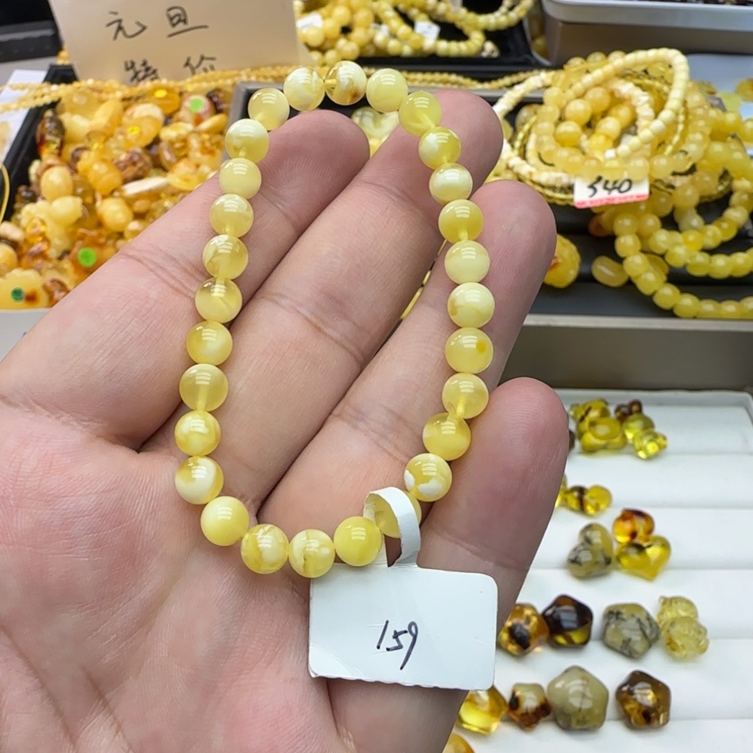 添***翼琥珀未镶嵌裸石4.5克6mm