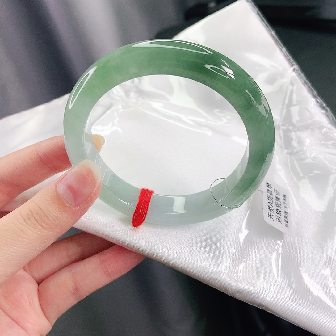 未镶嵌手镯翡翠56圈
