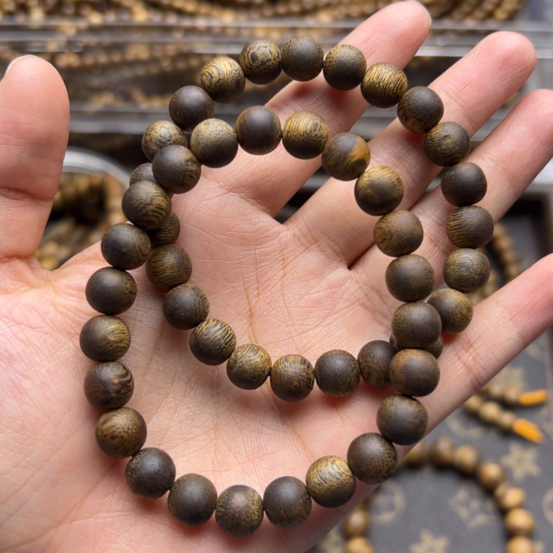 沉香手串金沙叶沉水浮圆珠单圈0.8/7克➕多样性发一