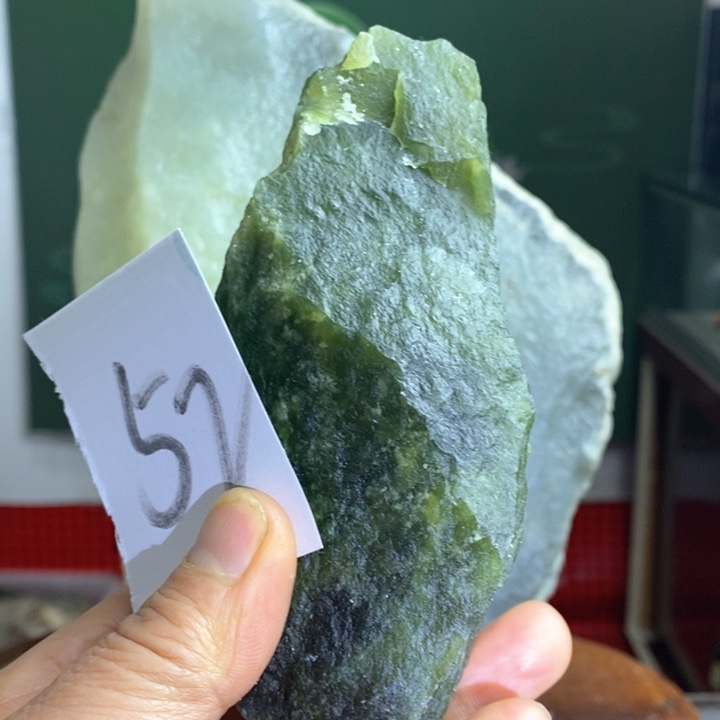 蛇纹石玉珠宝岫玉原石未镶嵌