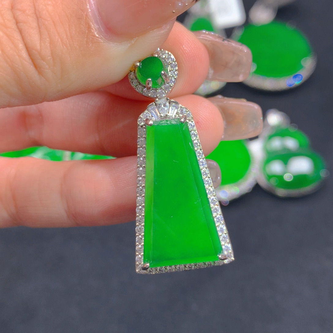 翡翠颈饰银S925镶嵌11111111111