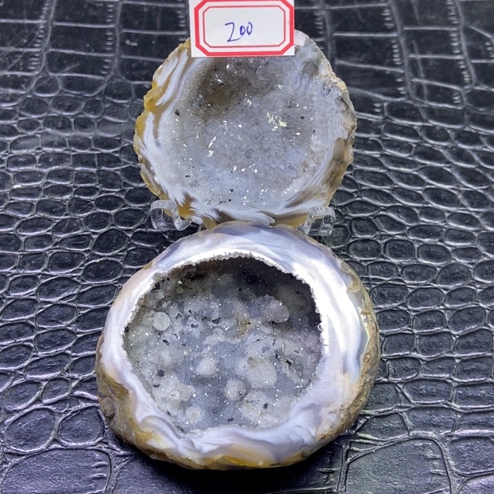 水晶蚕丝盆未镶嵌
