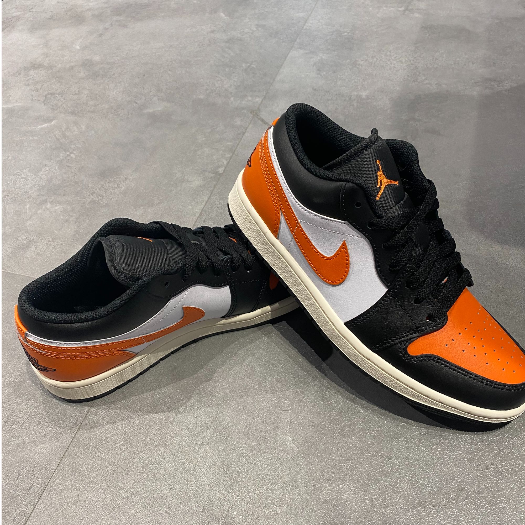【滔搏体育】NIKE耐克男鞋AIR JORDAN 1 LOW篮球鞋553558-081